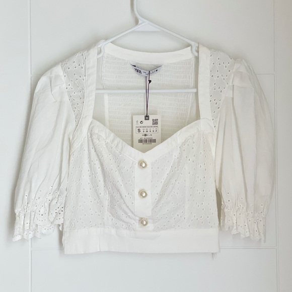 Cropped Top - Picture 1 of 6